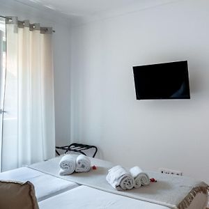 Cozy Avenida Guesthouse